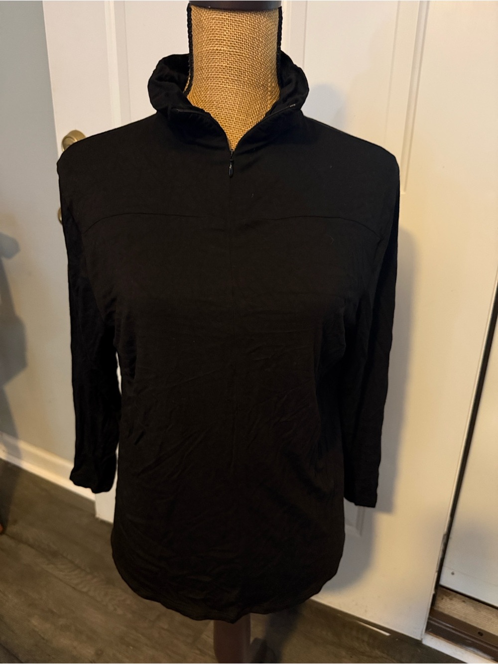 PETER NYGARD misses black stretch pullover hidden zip mock neck top, size Medium